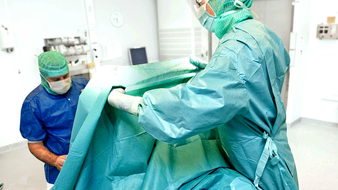 Enhancing Safety, Sterility, and Comfort in Medical Procedures: The Advantages of Using Device Drapes